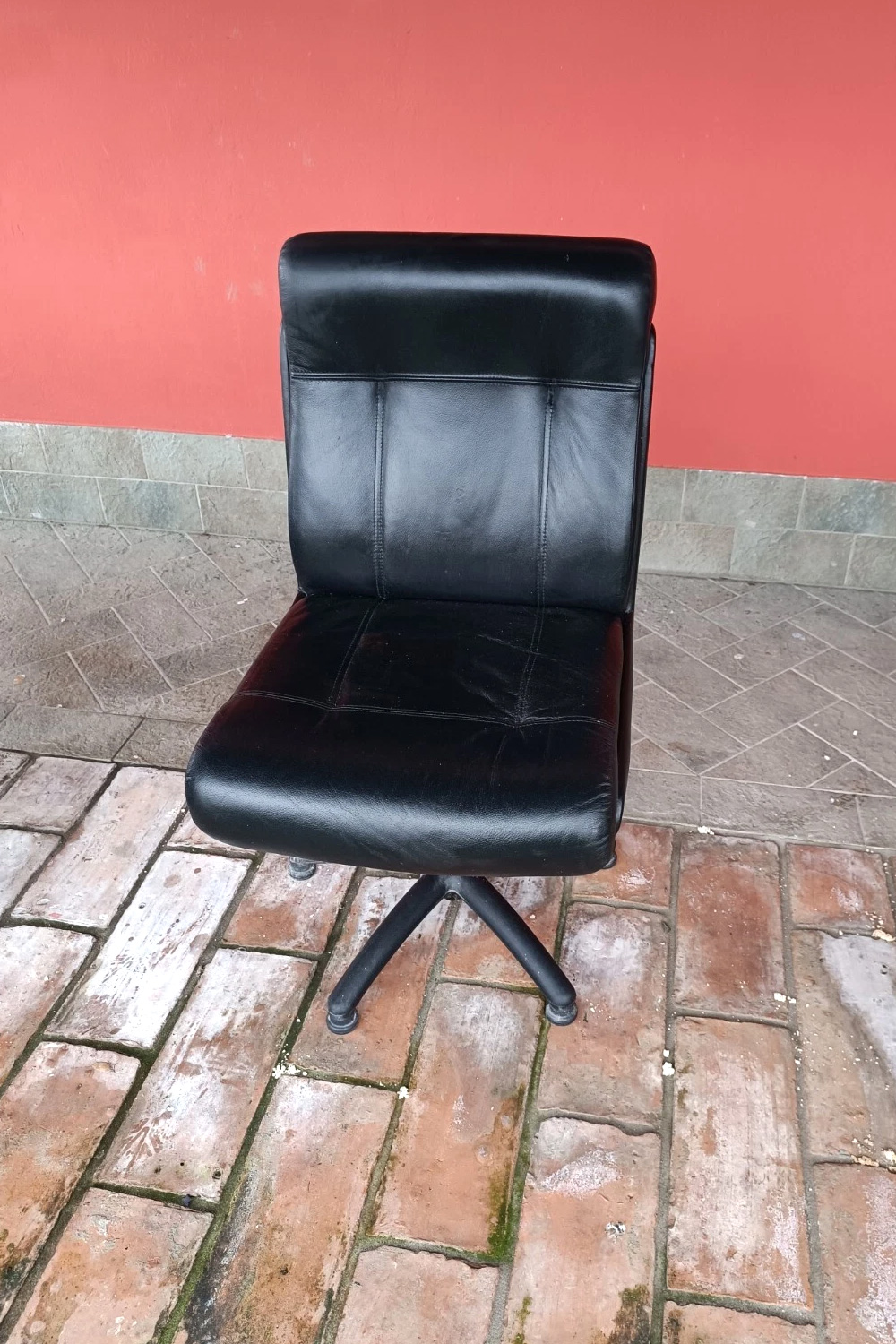 10 Vintage Leather Italian Office Chair by TMA