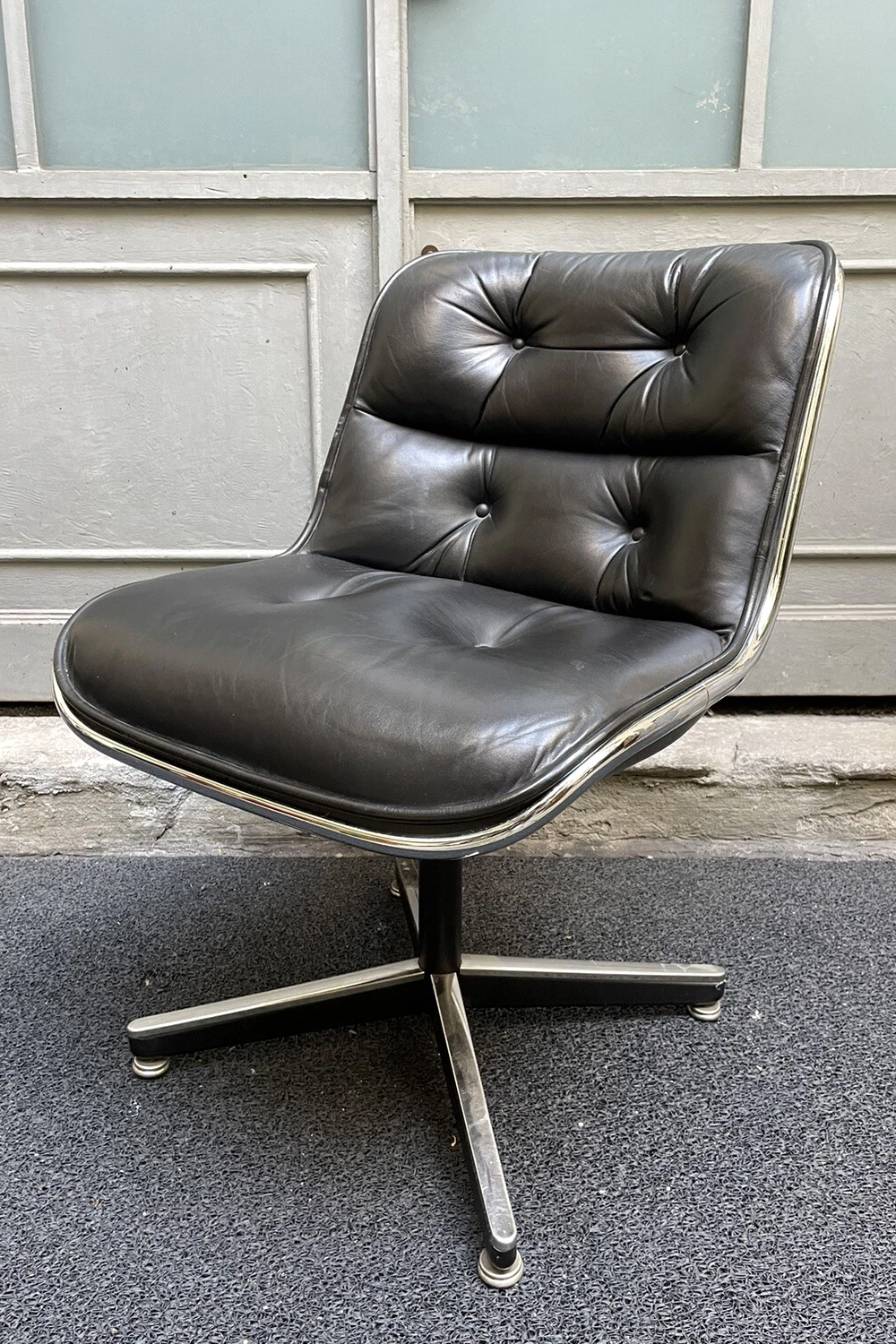 9 Vintage Charles Pollock Leather Office Chair for Knoll