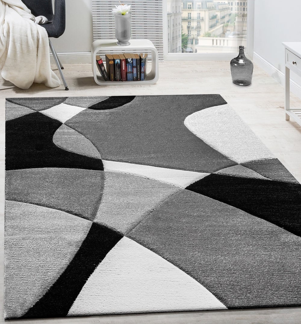 Black and White Geometric Minimalist Rug