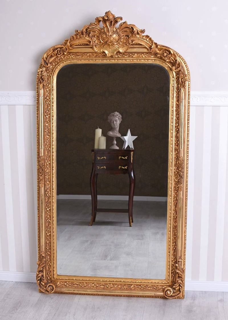Vintage style baroque mirror