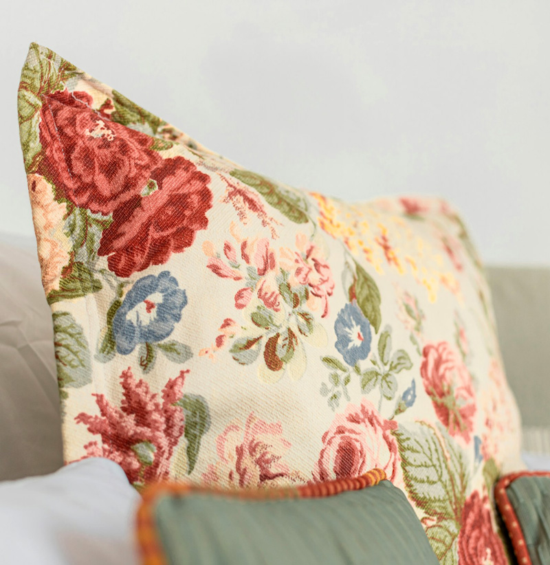 Floral Throw Pillow with Antique Pattern